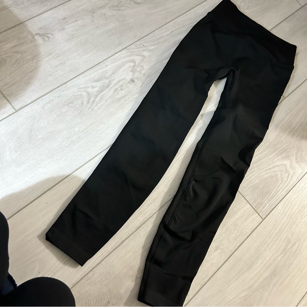 Lululemon Patterned Black Leggings